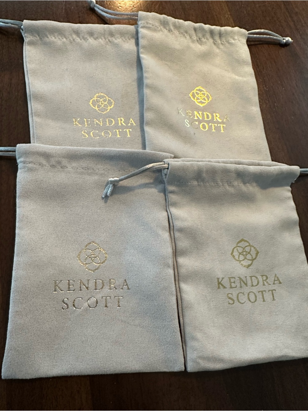 Kendra Scott Soft Gray Drawstring Mini Pouch - Set of 4